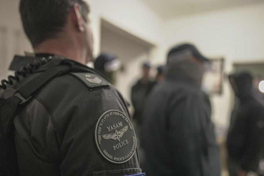 رح تدفعوا غرامة 350 ألف شيكل لأنكم بلغتوا الشرطة